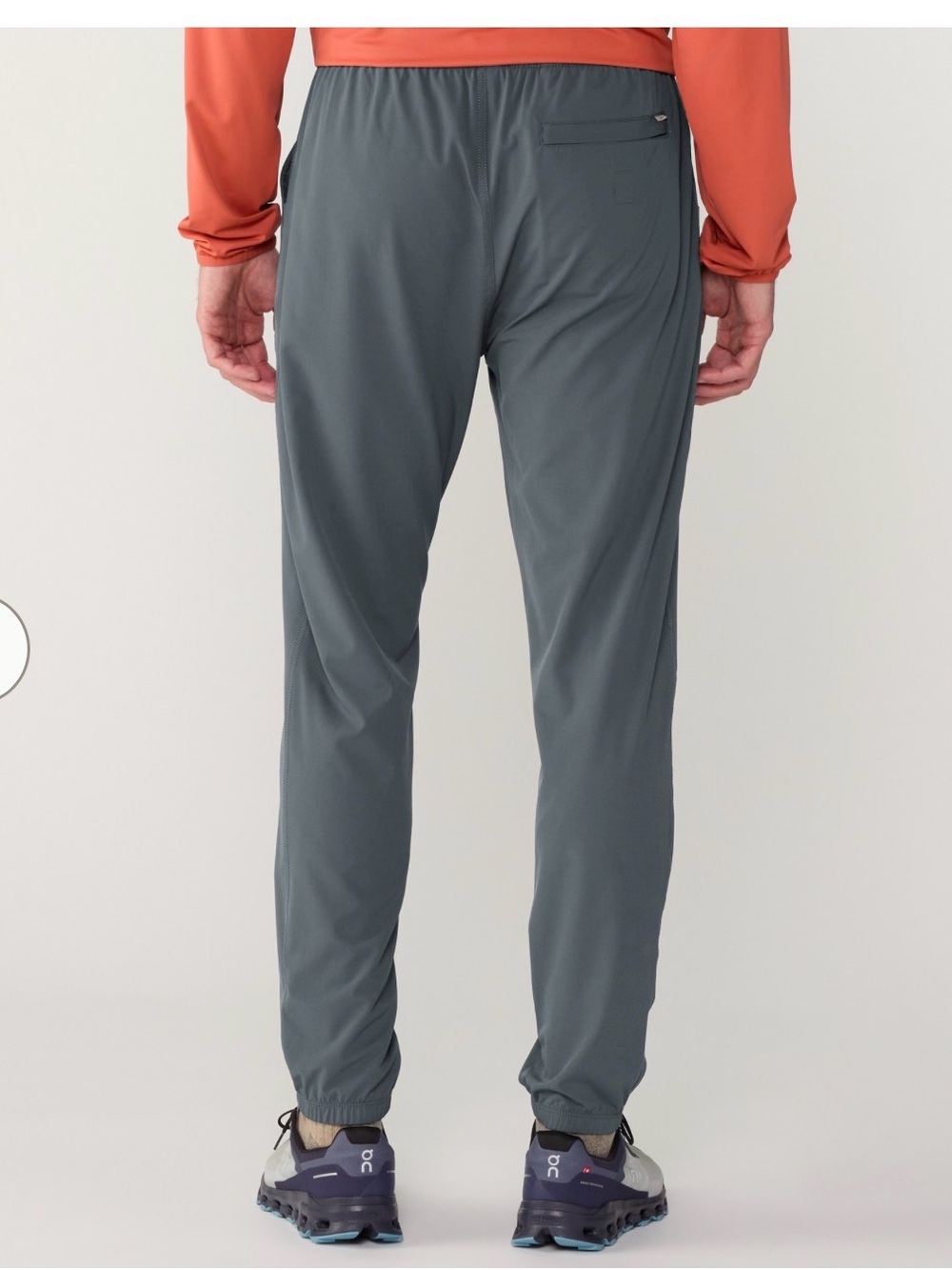 Vuori Kore Men's Grey Charcoal Performance Jogger Pants 28” inseam 32” waist - Picture 2 of 8